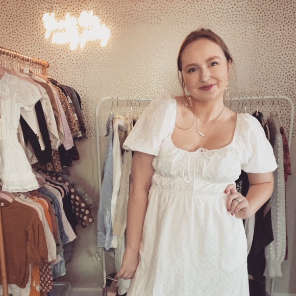 🌸💕LIVE SHOWS! Like this listing to be notified! - Picture 4 of 5